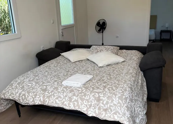 Casa Inteira Santos's House Ii